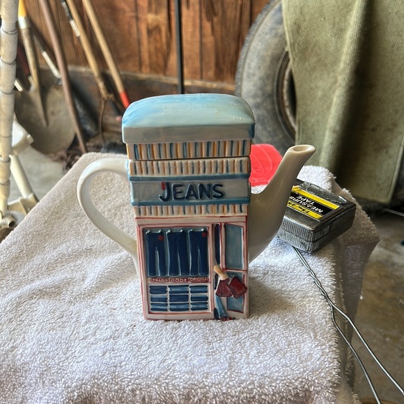 Vintage - Picture 1 of 3